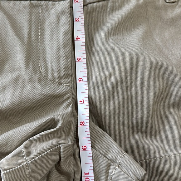 J Crew Woman’s 100% Cotton Chino Broken in Shorts - Picture 8 of 9